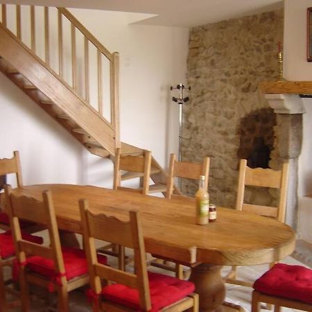 Gite du Chateau Eclassan Extérieur photo